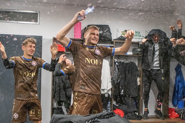 保镖激烈反 保镖激烈反